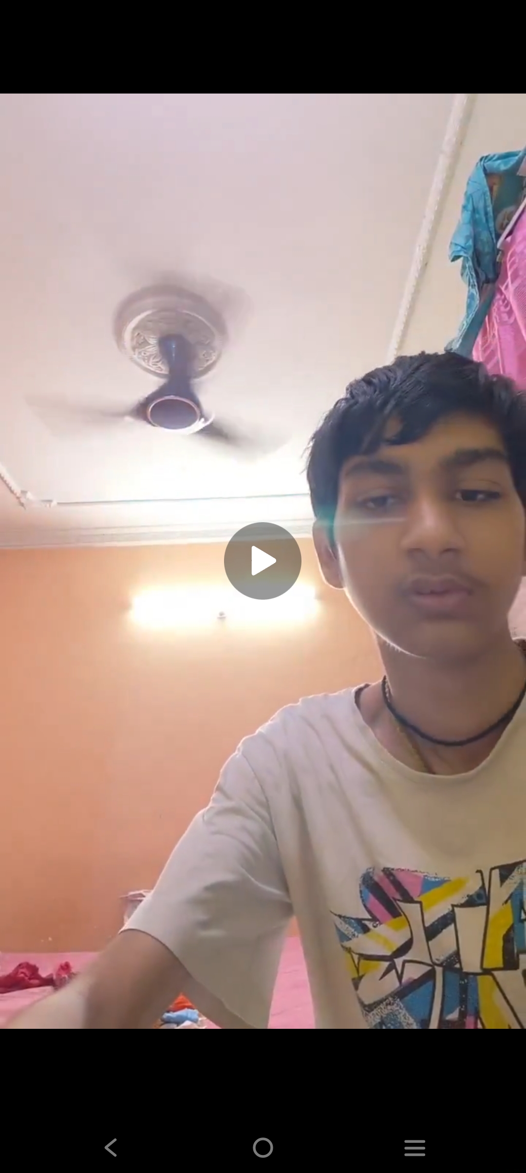মায়ের ভিডিও এমন করে কেও করে
